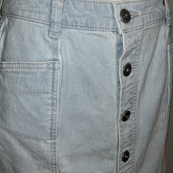 Style & Co. Denim Mini Skirt Size 4 - Picture 2 of 8